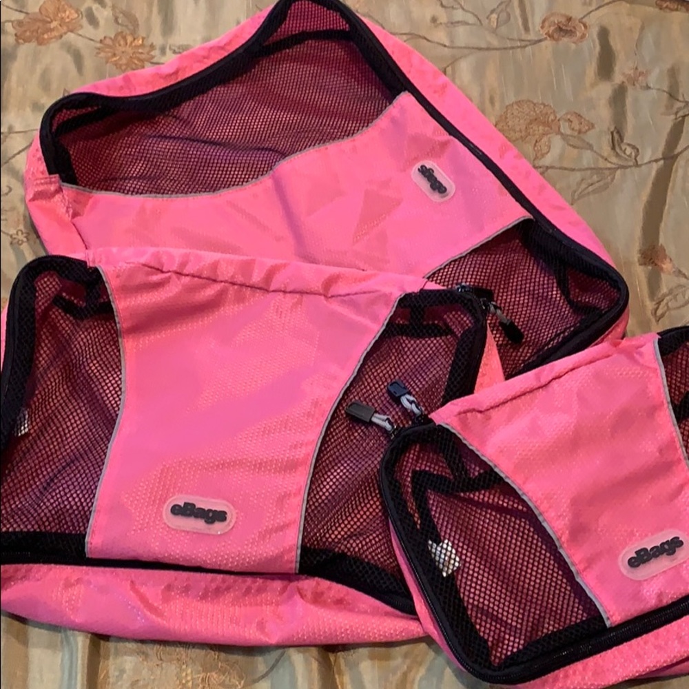 Ebags- suitcase packing bags